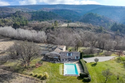 Maison &agrave; vendre &agrave; FORCALQUIER  - 16 pi&egrave;ces - 594 m&sup2; 