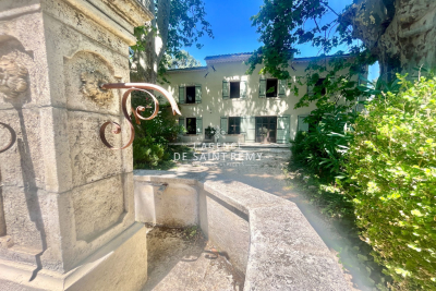 Maison à vendre à immobilier VERQUIERES   - 210 m² 