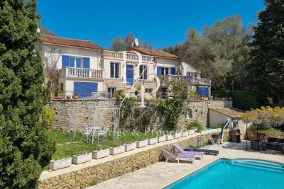 Maison à vendre terrain constructible vue mer le cannet