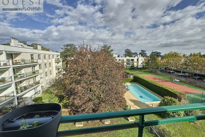 Appartement à vendre à CHARBONNIÈRES-LES-BAINS  - 5 pièces - 110 m² 