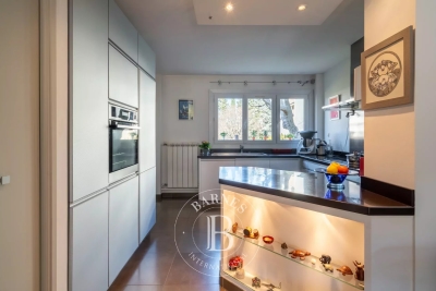 Appartement à vendre à MARSEILLE 9EME Est - 2 pièces - 121 m² 