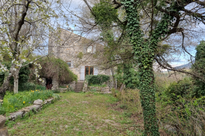 Maison &agrave; vendre &agrave; SISTERON  - 8 pi&egrave;ces - 241 m&sup2; 