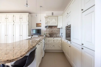 Appartement à vendre an antibes 