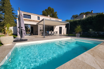 Maison à vendre à Fréjus  - 5 pièces 150 m² 