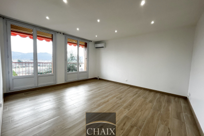 Appartement &agrave; louer &agrave; AUBAGNE  - 3 pi&egrave;ces - 60 m&sup2; 