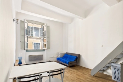 House for sale in AIX-EN-PROVENCE  - 1 rooms - 25 m² 