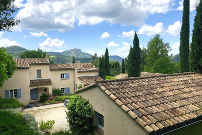 Maison à vendre à PROPIAC  - 7 pièces - 219 m² 