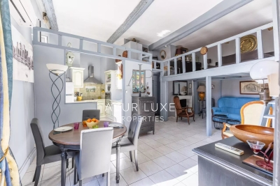 Appartement à vendre à VILLEFRANCHE-SUR-MER  - 3 pièces - 70 m² 