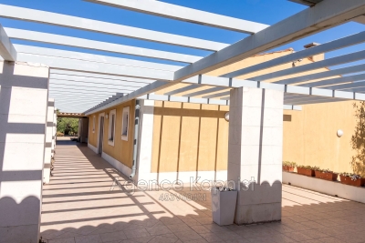 Maison &agrave; vendre &agrave; FLAYOSC  - 12 pi&egrave;ces - 350 m&sup2; 