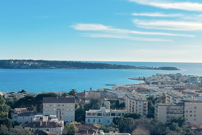 Appartement à vendre à CANNES Touët-sur-Var - 2 pièces - 69 m² 