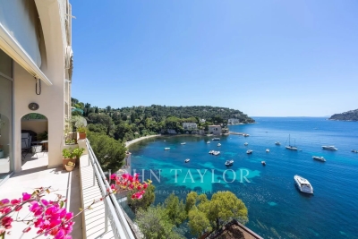 Apartment for sale in ST-JEAN-CAP-FERRAT  - 5 rooms - 216 m² 