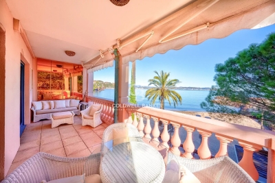 Apartment for sale in THÉOULE-SUR-MER  - 3 rooms - 50 m² 