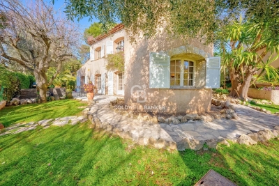 Maison à vendre pierre naturelle alpes maritimes 