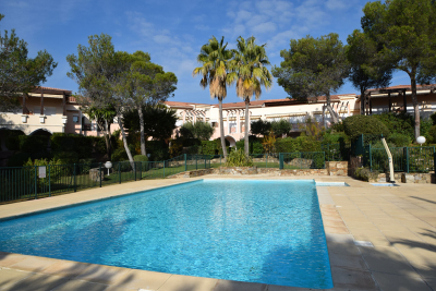 Appartement à vendre à ST-RAPHAËL Pourrières - 3 pièces - 91 m² 