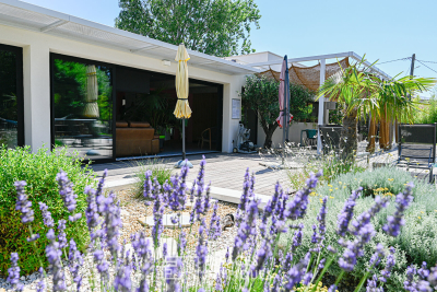 Maison à vendre à L'ISLE-SUR-LA-SORGUE Meyne Claire-Paluds-Costieres de Coudoul - 5 pièces - 172 m² 