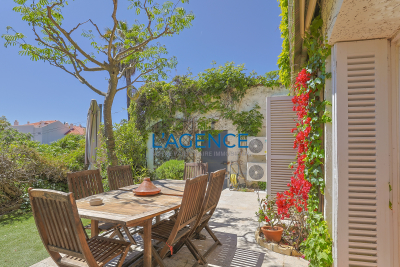 Appartement &agrave; vendre &agrave; HYÈRES  - 5 pi&egrave;ces - 115 m&sup2; 