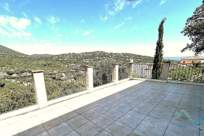 Appartement &agrave; vendre vue mer terrasse cavalaire sur mer 