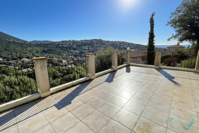 Appartement &agrave; vendre &agrave; CAVALAIRE-SUR-MER  - 2 pi&egrave;ces - 51 m&sup2; 