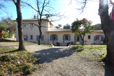 Maison à vendre cabanon terrain var