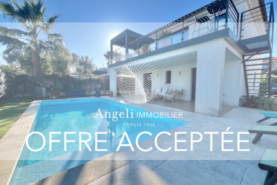 Maison à vendre à ST-AYGULF  - 4 pièces - 112 m² 