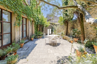 Maison &agrave; vendre &agrave; CABRIÈRES D'AVIGNON  - 4 pi&egrave;ces - 238 m&sup2; 