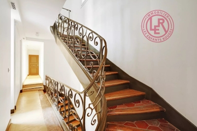 Commerce à vendre loger enfants rouges 1