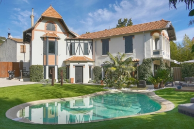 Maison à vendre à CANNES Saint-Mathieu - 6 pièces - 220 m² 