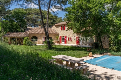 Maison à vendre à AIX-EN-PROVENCE  - 8 pièces - 280 m² 