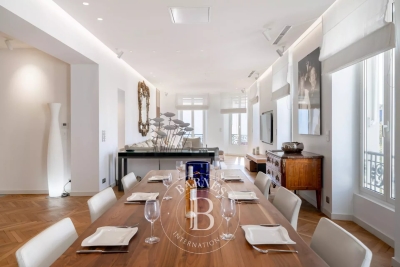 Appartement à Cannes &agrave; louer à partir de 11 500 € / semaine, Photo 1