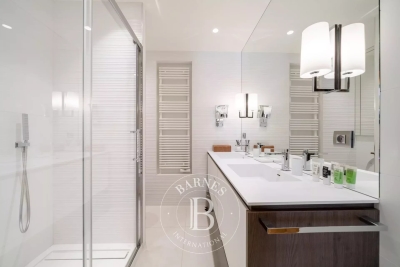 Appartement à Cannes &agrave; louer à partir de 11 500 € / semaine, Photo 12