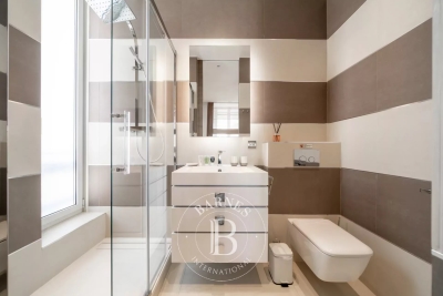 Appartement à Cannes &agrave; louer à partir de 11 500 € / semaine, Photo 14