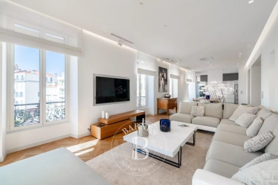 Appartement à Cannes &agrave; louer à partir de 11 500 € / semaine, Photo 15