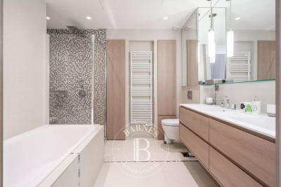 Appartement à Cannes &agrave; louer à partir de 11 500 € / semaine, Photo 8