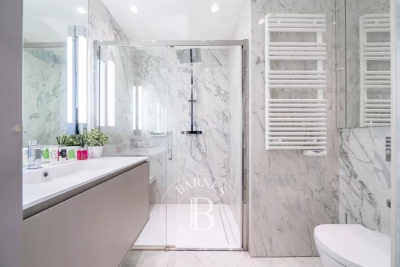 Appartement à Cannes &agrave; louer à partir de 11 500 € / semaine, Photo 10