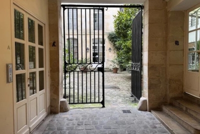 Appartement à vendre à PARIS 2EME Pont de Flandre 3 - 2 pièces - 38 m² 