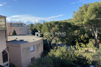 Appartement à vendre à BANDOL Le Mourillon i - 2 pièces - 52 m² 