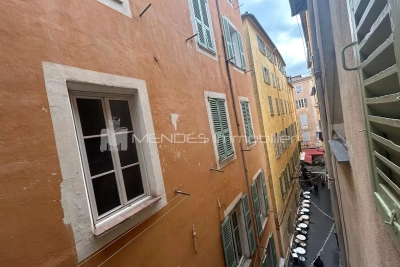 Appartement &agrave; louer &agrave; NICE  - 1 pi&egrave;ces - 27 m&sup2; 