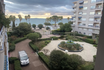 Appartement &agrave; vendre &agrave; CAGNES-SUR-MER Le Cros de Cagnes - 2 pi&egrave;ces - 47 m&sup2; 
