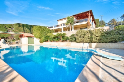 House for sale in NICE Moneghetti Est - 8 rooms - 300 m&sup2; 