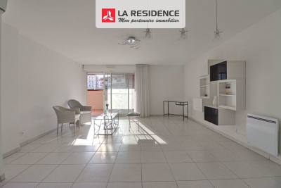 Appartement à vendre à ST-RAPHAËL Valescure Est-Aiguebonne - 3 pièces - 74 m² 