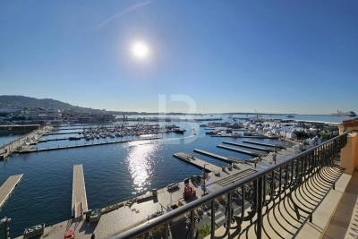 Appartement à vendre à CANNES  - 4 pièces - 121 m² 