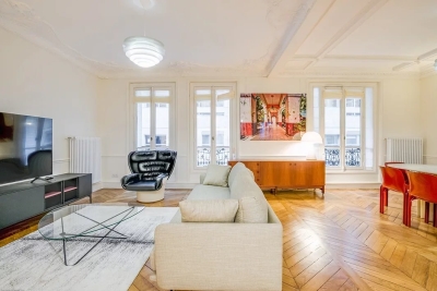 Appartement à louer à PARIS 17EME Charonne 18 - 5 pièces - 120 m² 