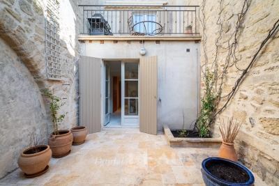 Maison &agrave; vendre &agrave; TARASCON  - 8 pi&egrave;ces - 208 m&sup2; 