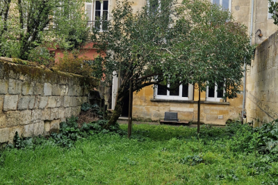 Bien à vendre à BORDEAUX   - 183 m² 