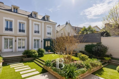 Maison à vendre à NANTES Petit Bois - 8 pièces - 340 m² 