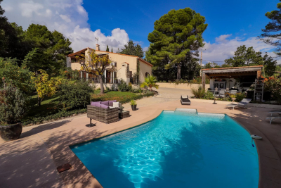 Maison à vendre à FLAYOSC  - 7 pièces - 234 m² 