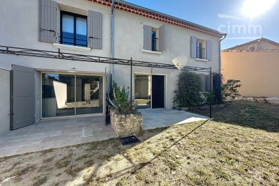 Maison à vendre à L'ISLE-SUR-LA-SORGUE  - 4 pièces - 145 m² 