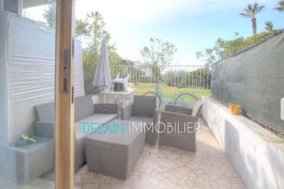 Appartement à vendre à LE CANNET Village-Le Val-Cabrieres - 1 pièces - 29 m² 