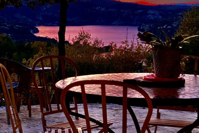 Maison &agrave; vendre &agrave; ESPARRON-DE-VERDON  - 6 pi&egrave;ces - 250 m&sup2; 