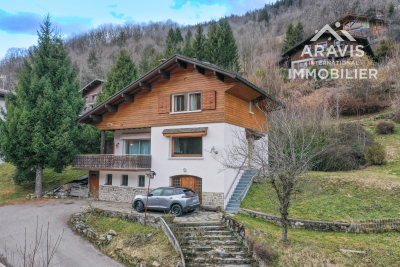 Maison à vendre à LE GRAND-BORNAND  - 6 pièces - 131 m² 